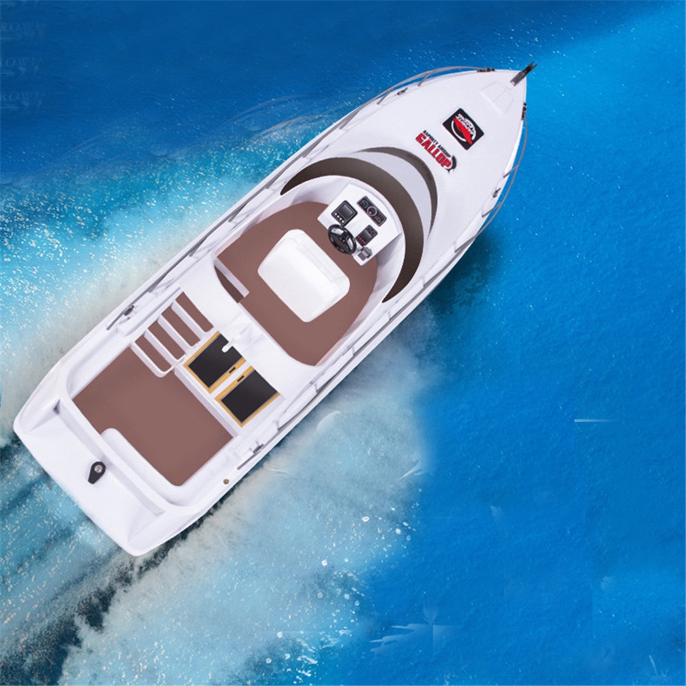 Henglong 3867 2.4G 70cm Luxury Boat High Speed RC Boat Vehicle Models 7000mah